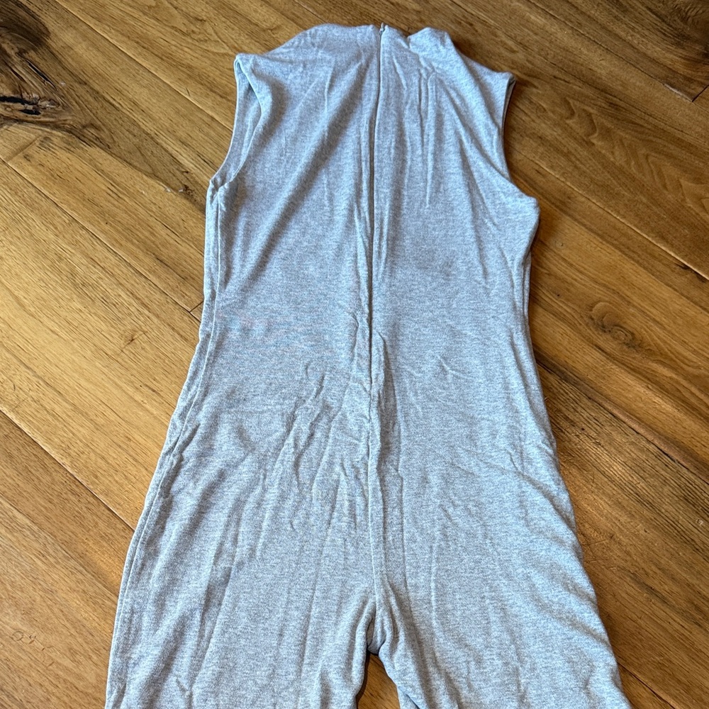Naked Wardrobe Gray Sleeveless Jumpsuit - Picture 2 of 4